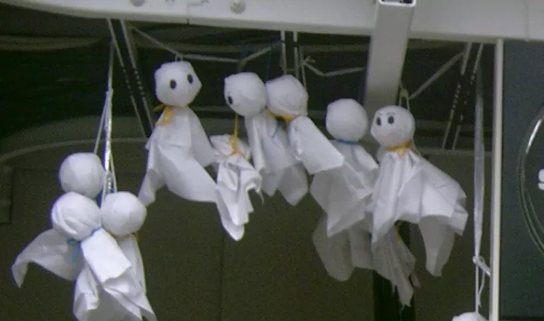 Ngeri!! Inilah Sejarah Tragis di Balik Boneka Teru Teru Bozu, Jepang